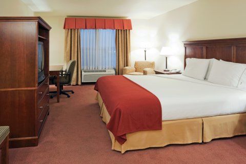 Express By Ihg Hotel 3*
