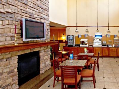 Express By Ihg Turlock